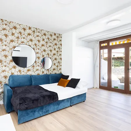 Virginia 555 Sol Y Playa Апартаменти *