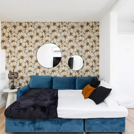 Апартаменти Virginia 555 Sol Y Playa *