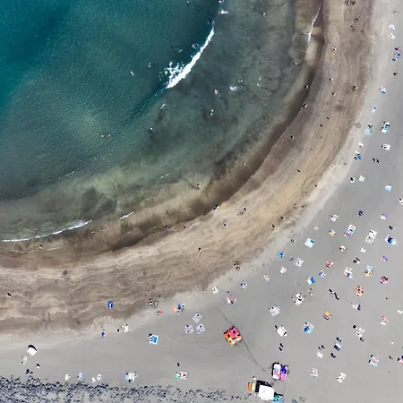 Virginia 555. Sol Y Playa Адехе